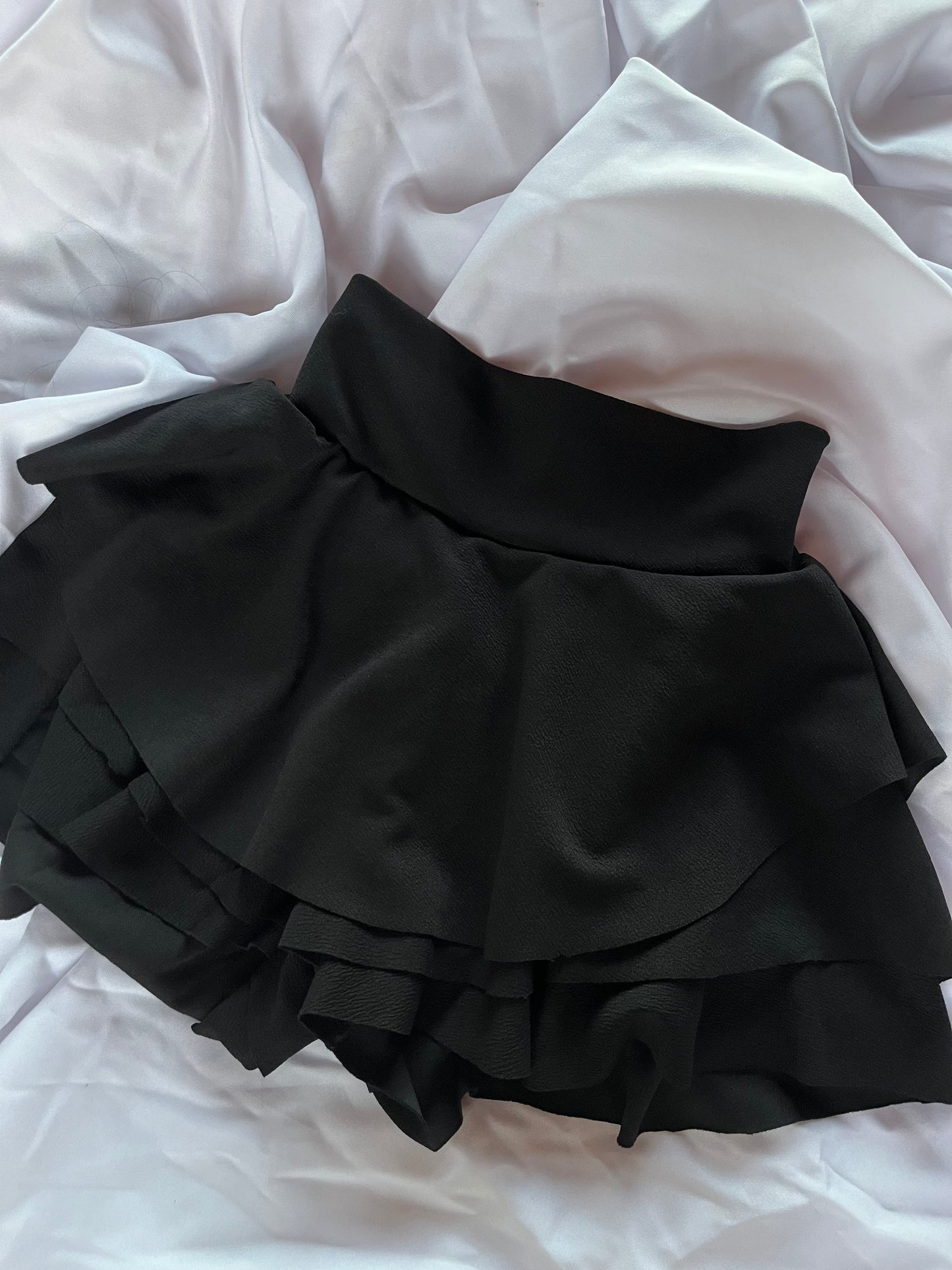 Falda Coquette Negra